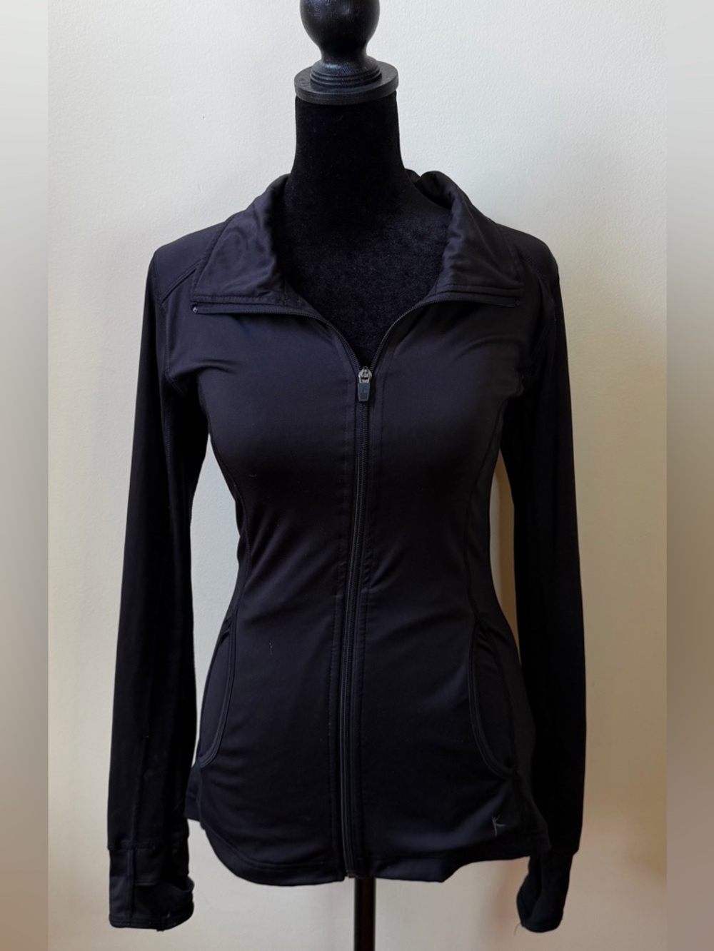 Women’s Black Full-Zip Lightweight Fitted Sport Jacket XS Slim Minimal Casual
